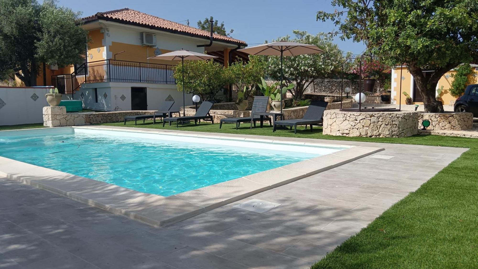 Villa Leonardo Canicattini Bagni Exterior foto