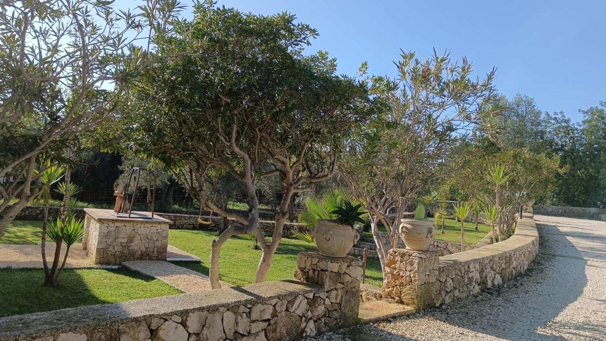 Villa Leonardo Canicattini Bagni Exterior foto